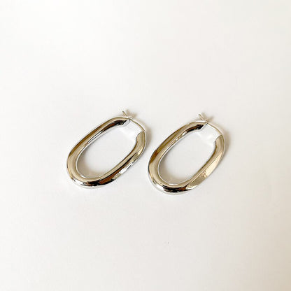 Box O Shape Bright Matte Solid Gold Color Hoop Earrings Thick Oval Geometric Earrings Minimalist Earrings Stars Design